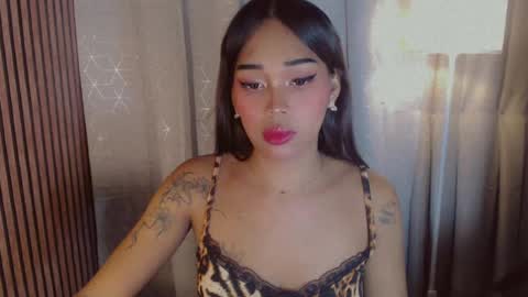 Snapshot of dreyanajones chatting on 07-28-26, 08:52 Dreyana online show from 07-28-26, 08:52