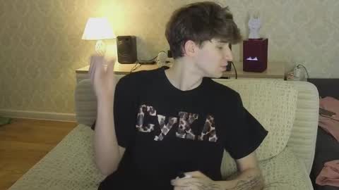 Mark online show from 03-21-26, 03:44