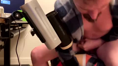 Snapshot of drip4dayz chatting on 01-15-25, 03:07 Daddy online show from 01-15-25, 03:07