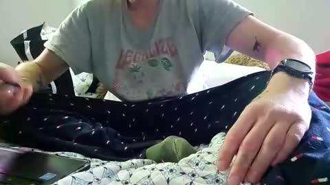 drippiehippie420 online show from 04-19-26, 05:01