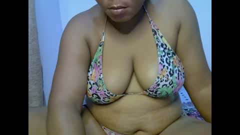 Snapshot of drippingnwet chatting on 06-17-26, 10:54 drippingnwet online show from 06-17-26, 10:54