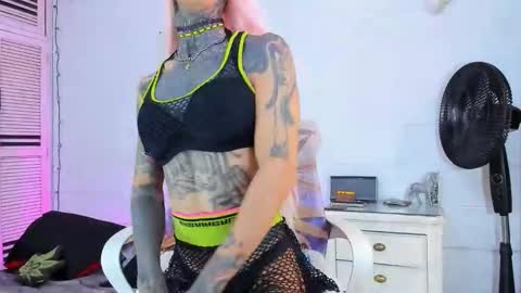 drippyorlove online show from 04-20-26, 07:04