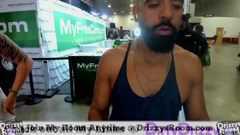 Snapshot of drizzys_room chatting on 12-06-24, 11:25 DirtyDrizzy online show from 12-06-24, 11:25