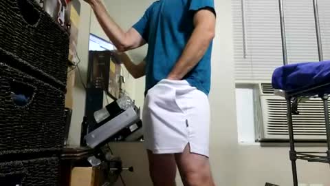 Hello Hope you enjoy what you see. I love attention in dirty talk and tips thickcock  edging precum dirtyTalk C2C online show from 06-18-26, 09:09