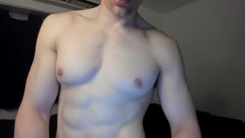 Snapshot of drmozo chatting on 10-08-25, 05:38 Alexander online show from 10-08-25, 05:38