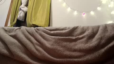 Snapshot of droc1824 chatting on 12-03-24, 08:16 droc1824 online show from 12-03-24, 08:16