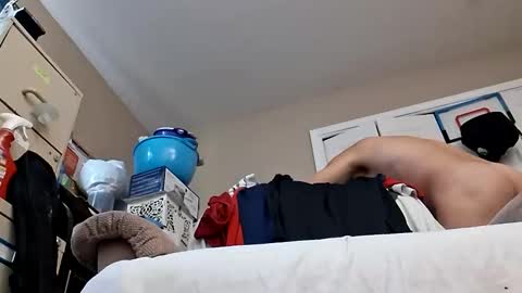 Snapshot of droc1824 chatting on 09-16-25, 10:00 droc1824 online show from 09-16-25, 10:00