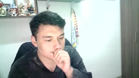 Snapshot of droguu24 chatting on 03-28-26, 03:28 droguu24 online show from 03-28-26, 03:28