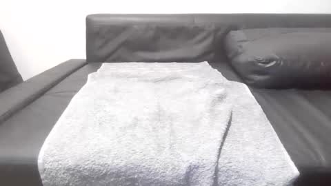 Snapshot of drwalviking chatting on 03-21-26, 01:32 drwalviking online show from 03-21-26, 01:32