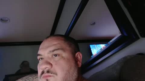 Snapshot of dubtrump chatting on 12-18-25, 05:57 dubtrump online show from 12-18-25, 05:57