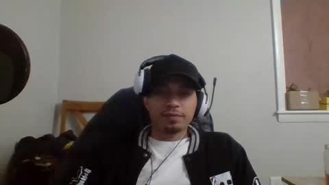 Snapshot of dubz07 chatting on 01-26-25, 04:41 dubz07 online show from 01-26-25, 04:41