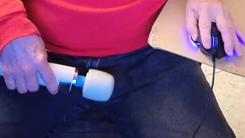 Snapshot of dudelove55 chatting on 03-23-26, 04:44 dudelove55 online show from 03-23-26, 04:44