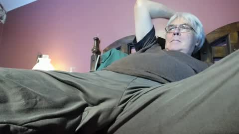 Doug online show from 09-16-25, 02:01