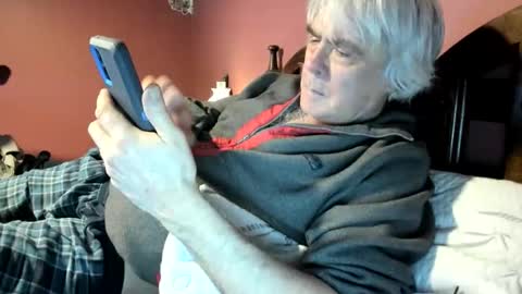 Doug online show from 04-05-26, 02:53