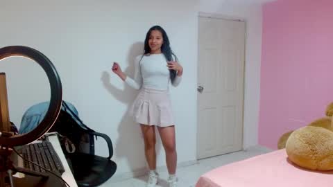 dulce1609 online show from 03-03-25, 08:00