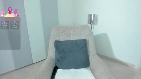 Dulce online show from 10-10-25, 09:41