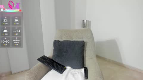 Dulce online show from 12-22-25, 09:39