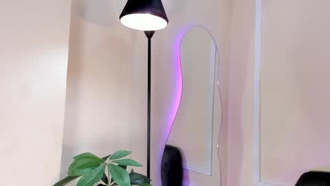 dulce__fiore07 online show from 12-03-25, 12:25