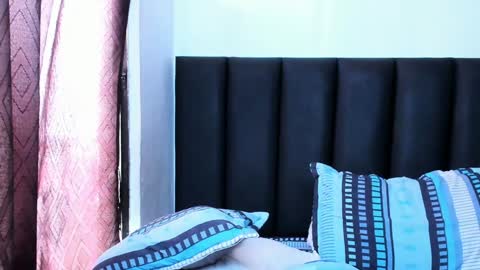 Snapshot of dulce_acosta chatting on 01-23-25, 05:10 Dulce online show from 01-23-25, 05:10