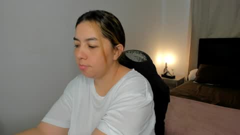 dulce brithany online show from 04-11-26, 02:21