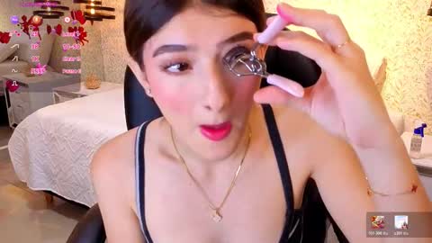 dulce_isabel_ online show from 02-05-26, 03:11