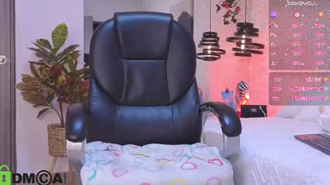 Snapshot of dulce_isabel_ chatting on 07-07-26, 06:47 dulce_isabel_ online show from 07-07-26, 06:47