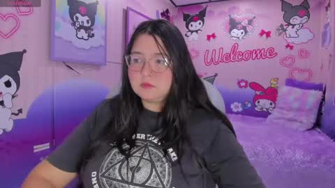 Dulce  online show from 04-18-26, 11:47