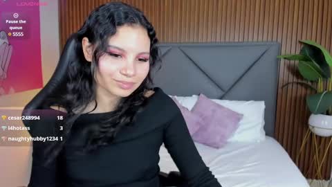 Snapshot of dulce_natyy chatting on 01-16-25, 05:32 N A T Y online show from 01-16-25, 05:32