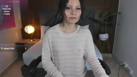 Snapshot of dulce_natyy chatting on 02-01-25, 12:07 N A T Y online show from 02-01-25, 12:07