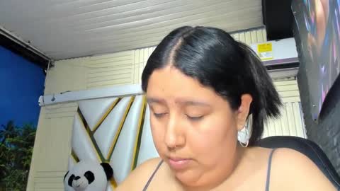 Snapshot of dulcineasaenz chatting on 10-14-25, 07:36 Dulcinea online show from 10-14-25, 07:36