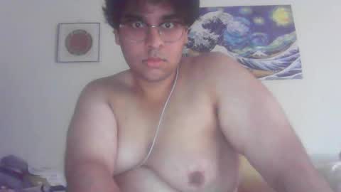 Snapshot of dumbtrapsissy chatting on 12-28-24, 07:22 dumbtrapsissy online show from 12-28-24, 07:22