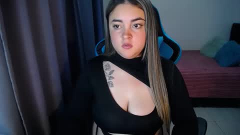 Nicole   online show from 01-28-25, 12:36