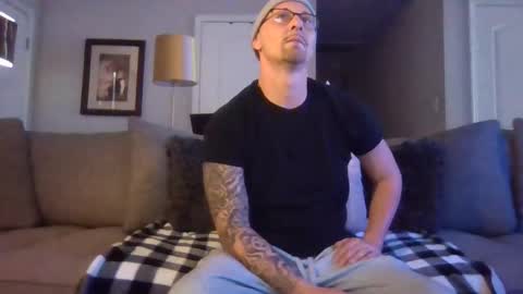 Snapshot of duo20 chatting on 02-01-26, 06:17 DUO2069 online show from 02-01-26, 06:17