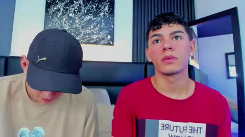 Snapshot of duolust chatting on 11-11-25, 08:42 Thomas and Noah online show from 11-11-25, 08:42