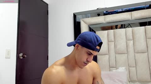 duran_dhikol1 online show from 12-13-24, 06:00