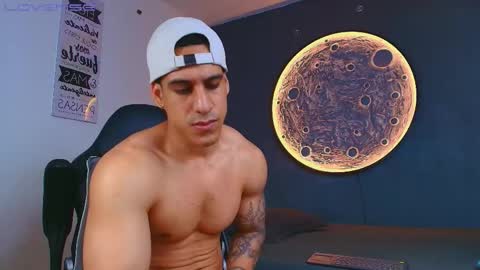 duran_dhikol1 online show from 04-18-26, 02:15