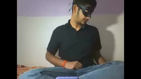 dusky_aarav online show from 12-16-25, 11:10