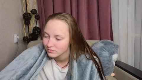 Snapshot of dustydeida chatting on 12-16-25, 07:08 Jenny online show from 12-16-25, 07:08