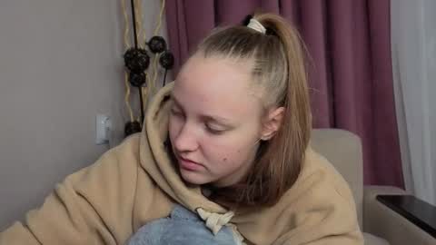 Jenny online show from 12-19-25, 07:10