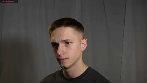 Dustyn online show from 12-27-24, 08:28