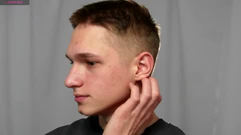 Dustyn online show from 12-28-24, 06:29