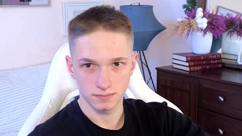 Dustyn online show from 01-15-25, 12:04