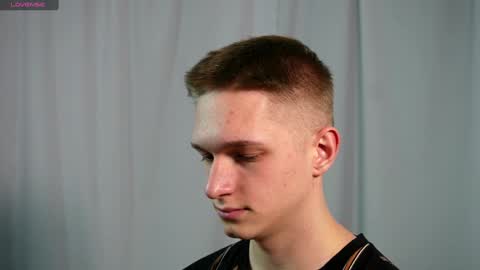 Dustyn online show from 01-21-25, 05:09