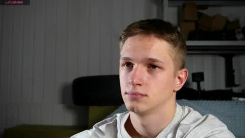 Dustyn online show from 02-06-25, 02:26