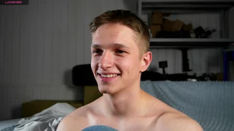 Dustyn online show from 02-06-25, 08:34