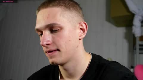 Dustyn online show from 02-17-25, 05:21