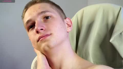 Dustyn online show from 02-28-25, 10:39