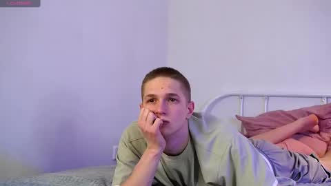 Dustyn online show from 03-03-25, 06:33