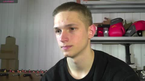 Dustyn online show from 03-05-25, 04:35