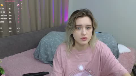 Dusya online show from 01-19-25, 11:01